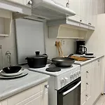 Appartement Center, Cozy With A Stunning View - No 2