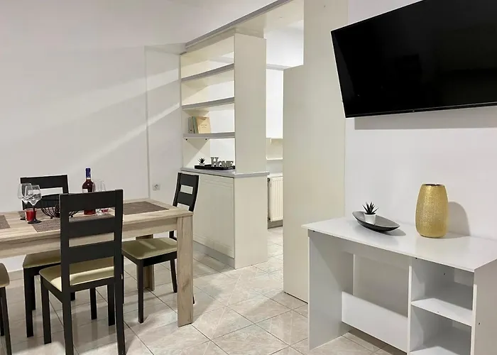 Center, Cozy With A Stunning View - No 2 * İstanköy