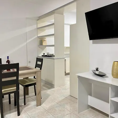 Center, Cozy Apartment, With Amazing View, 